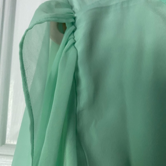 Allison ny dress  open sleeve with beaded cuff - Picture 6 of 7